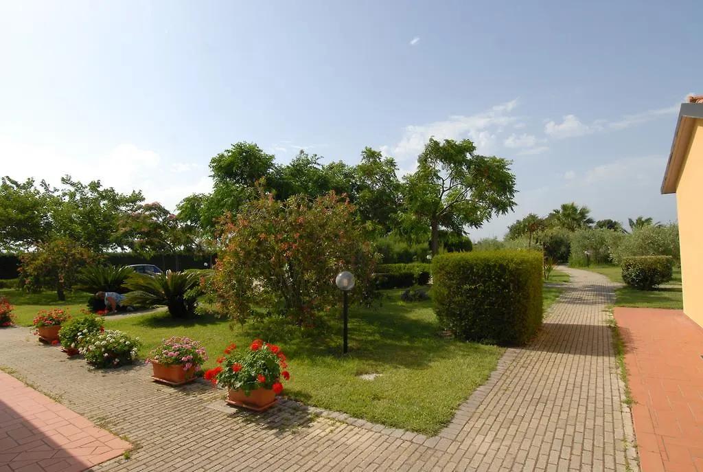Il Girasole Villa Venturina Terme 0*,  Italy